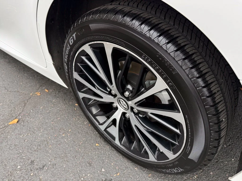 Used 2019 Super White Toyota LE image 8