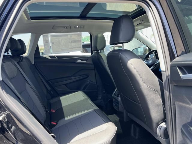 New 2026 Black Volkswagen 1.5T SE Black image 32