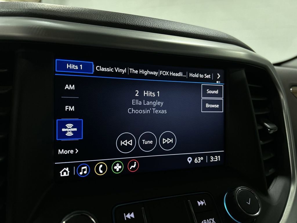 Used 2023 Light Stone Metallic GMC SLE image 12