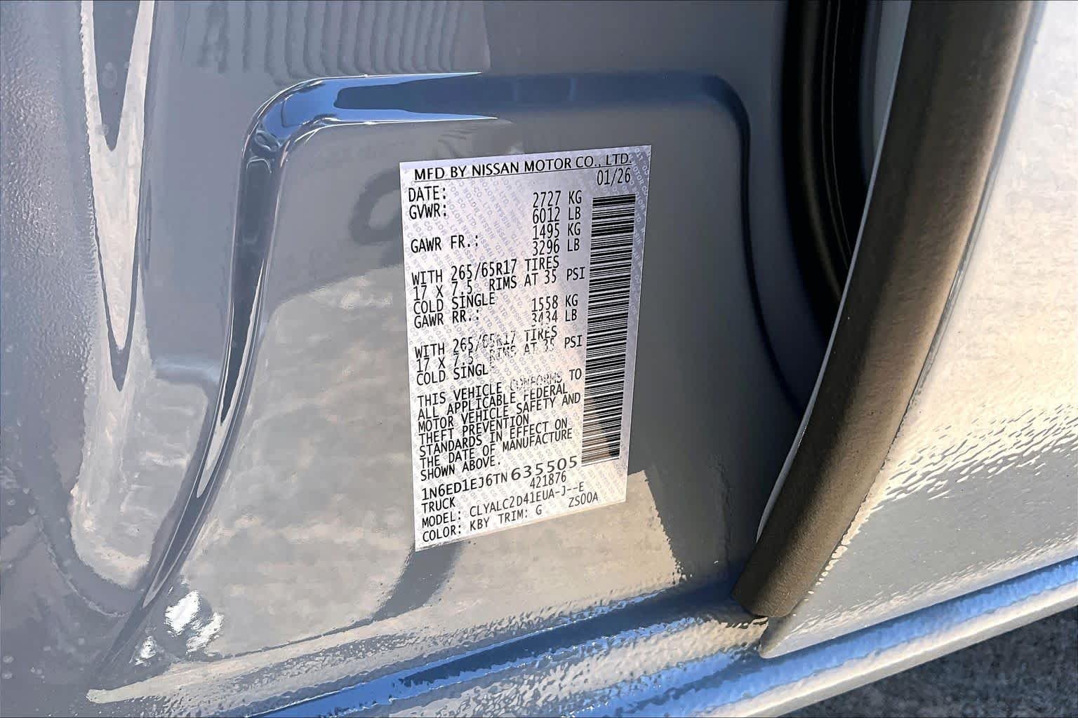Used 2026 Boulder Gray Pearl Nissan SV image 17