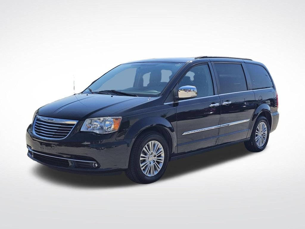 Used 2015 Black Chrysler Touring-L image 6