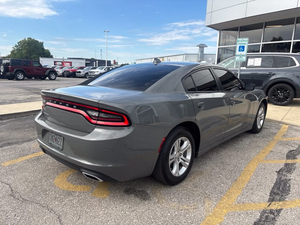 Used 2023 Gray Dodge SXT image 4