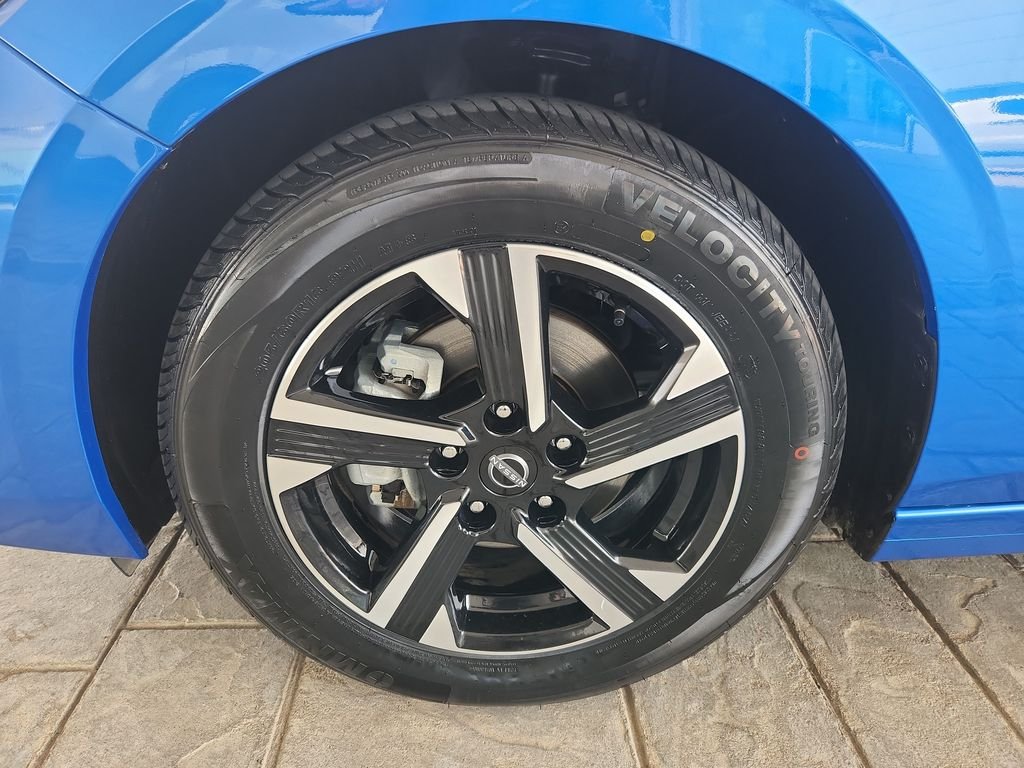 Used 2025 Blue Nissan SV image 29