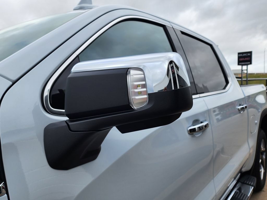 2026 GMC Sierra 1500 SLT - Photo 13
