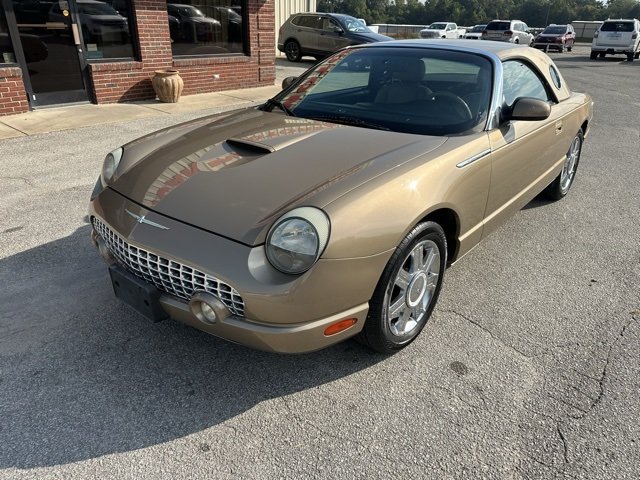 2005 Ford Thunderbird Base photo 2