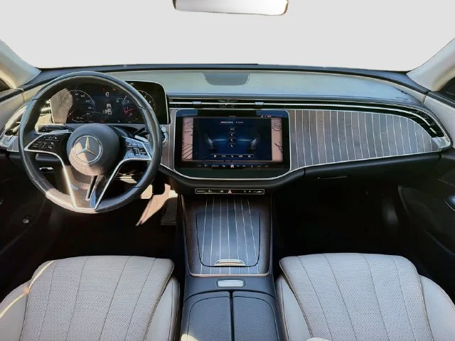 2025 Mercedes-Benz E-Class E350 - Photo 16