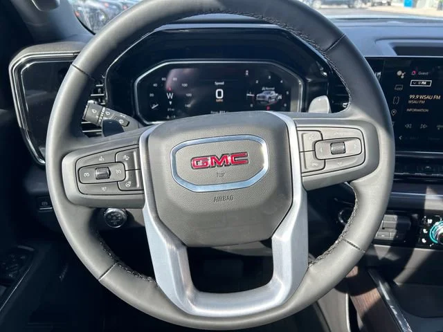 2026 GMC Sierra 1500 SLT - Photo 17