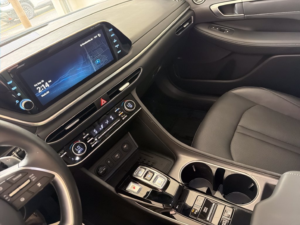 Used 2023 Red Hyundai Limited image 19