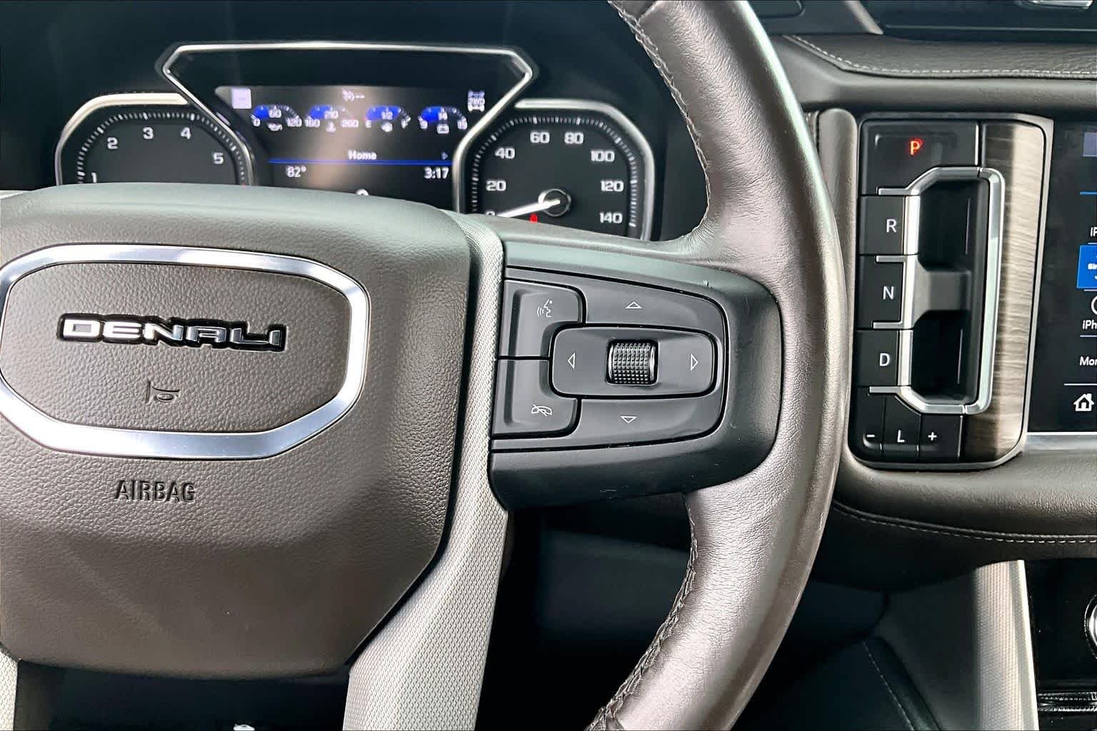 Certified Used 2021 WHITE FROST TRICOAT GMC Denali image 25