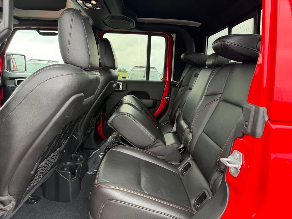 Used 2022 Red Jeep Mojave image 15