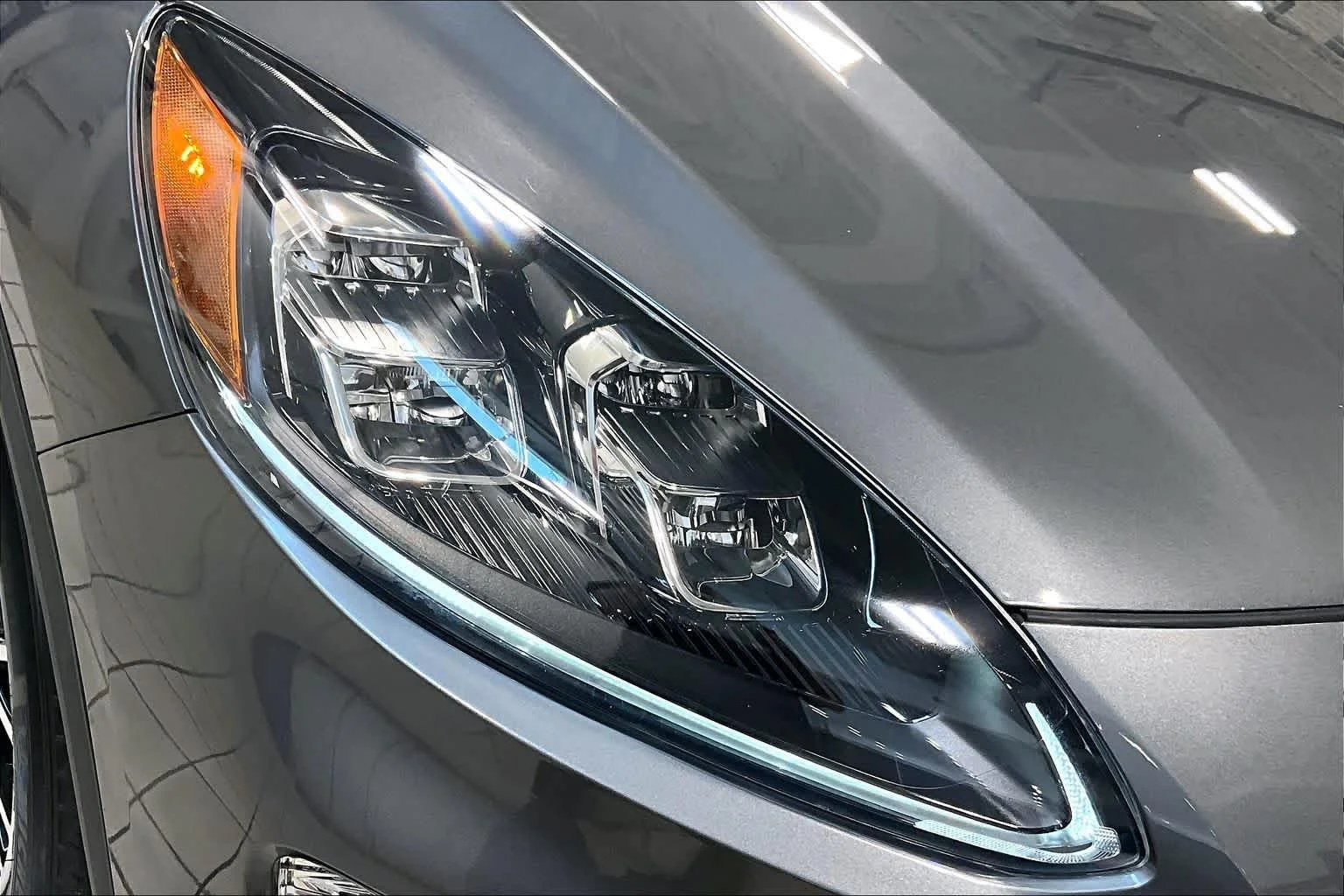 Used 2022 Carbonized Gray Metallic Ford Titanium Plug-In Hybrid image 26