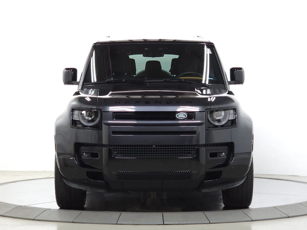 Certified Used 2024 Gray Land Rover X-Dynamic SE image 11