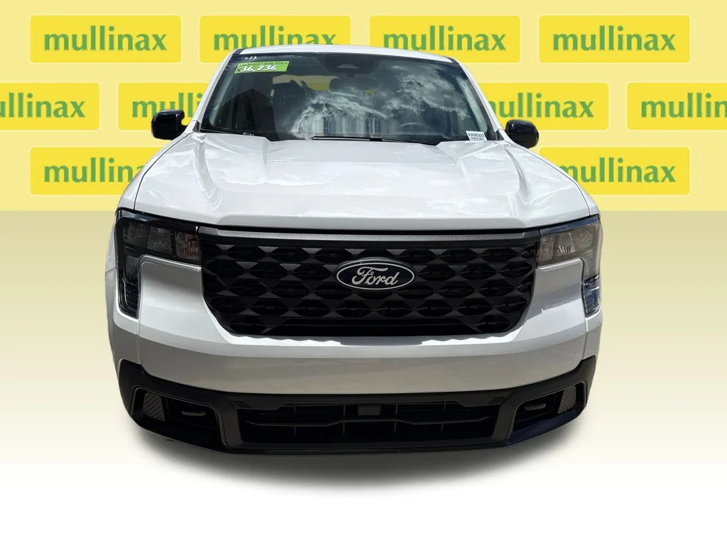 New 2025 White Ford XLT image 11