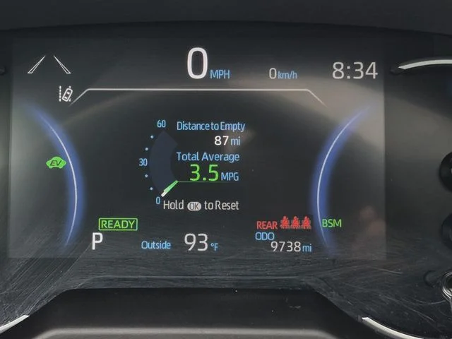 Used 2024 Ruby Flare Pearl Toyota XLE Premium image 21