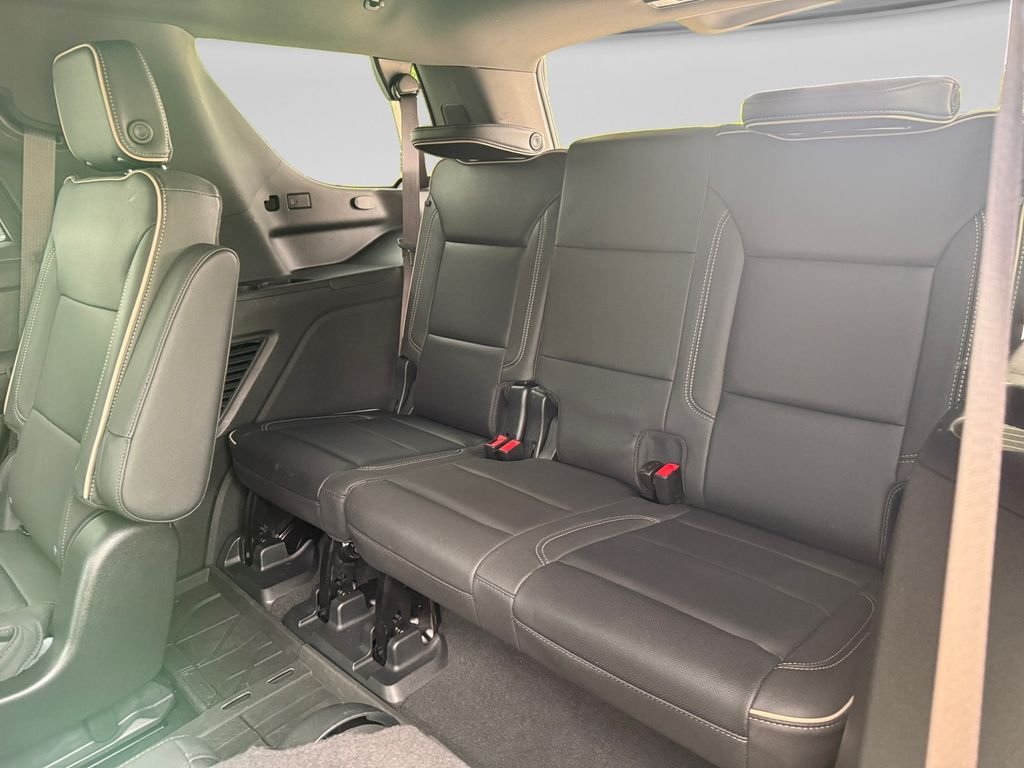 Used 2023 Black Chevrolet Premier image 16