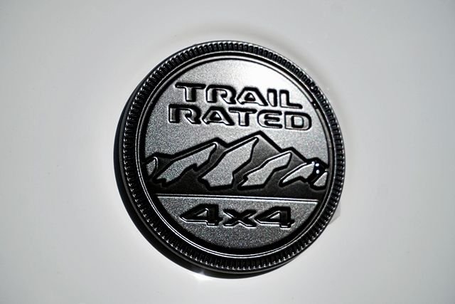 New 2026 Bright White Clear-Coat Exterior Paint Jeep Sport S image 13