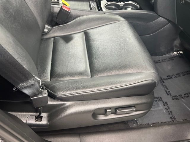 Used 2020 Black Honda Touring image 25