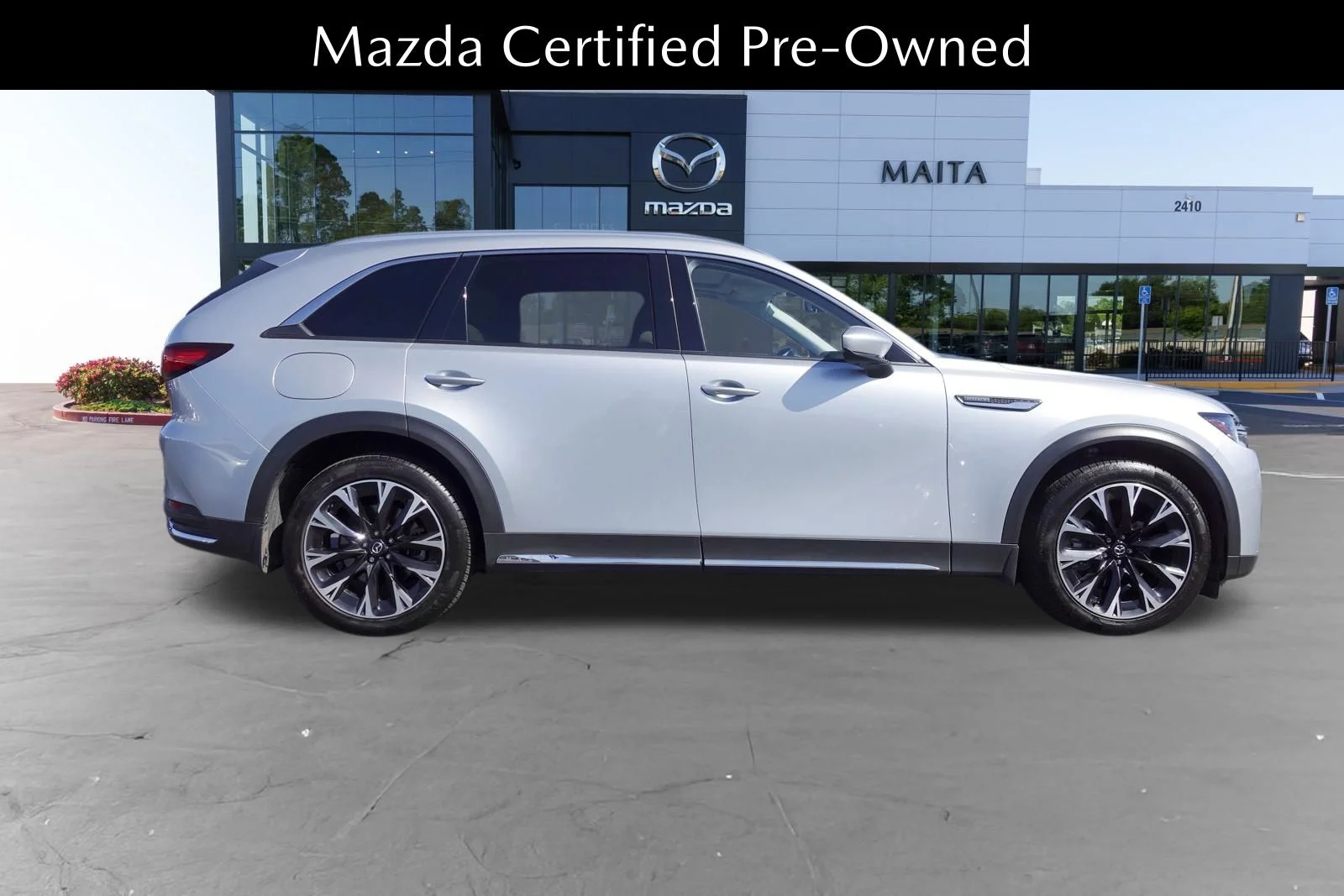 Certified Used 2024 Sonic Silver Mazda Premium image 2