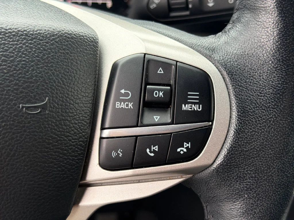 Used 2023 Silver Ford XLT image 26