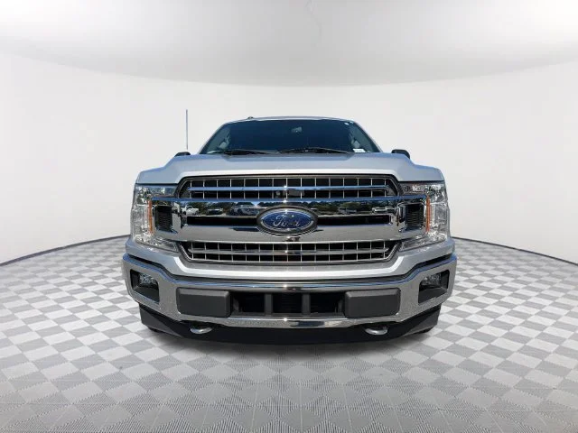 Used 2018 Silver Ford XLT image 2