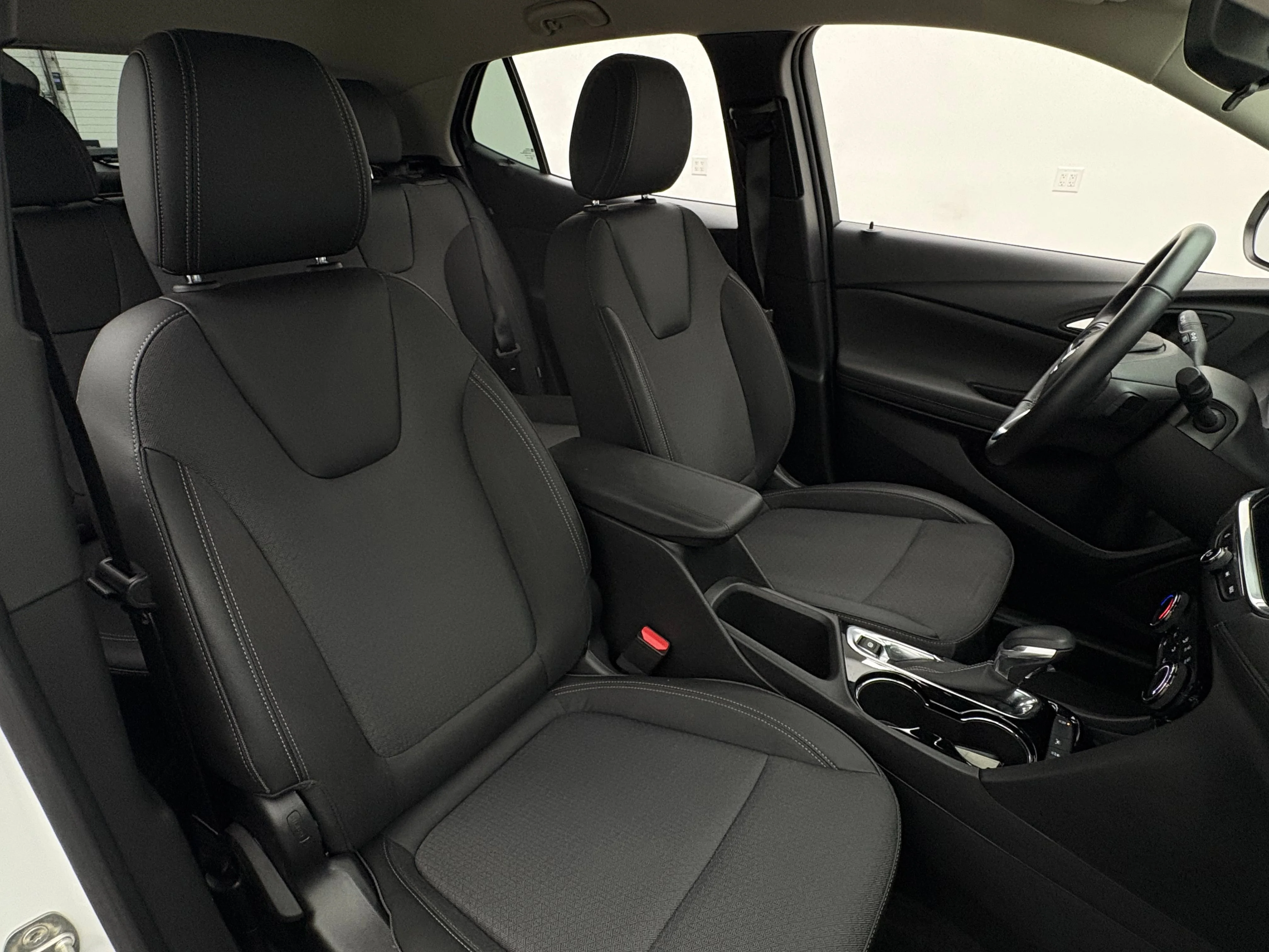 Used 2023 Summit White Buick Preferred image 33