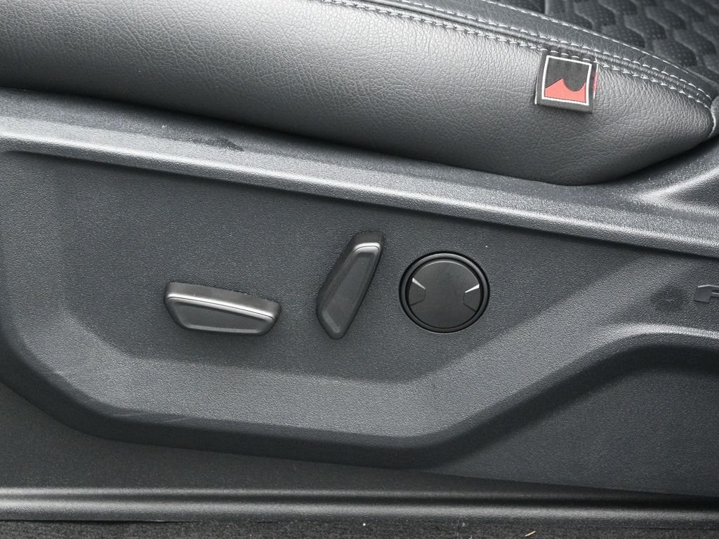 New 2026 Glacier Gray Metallic Tri-Coat Ford Lariat image 9
