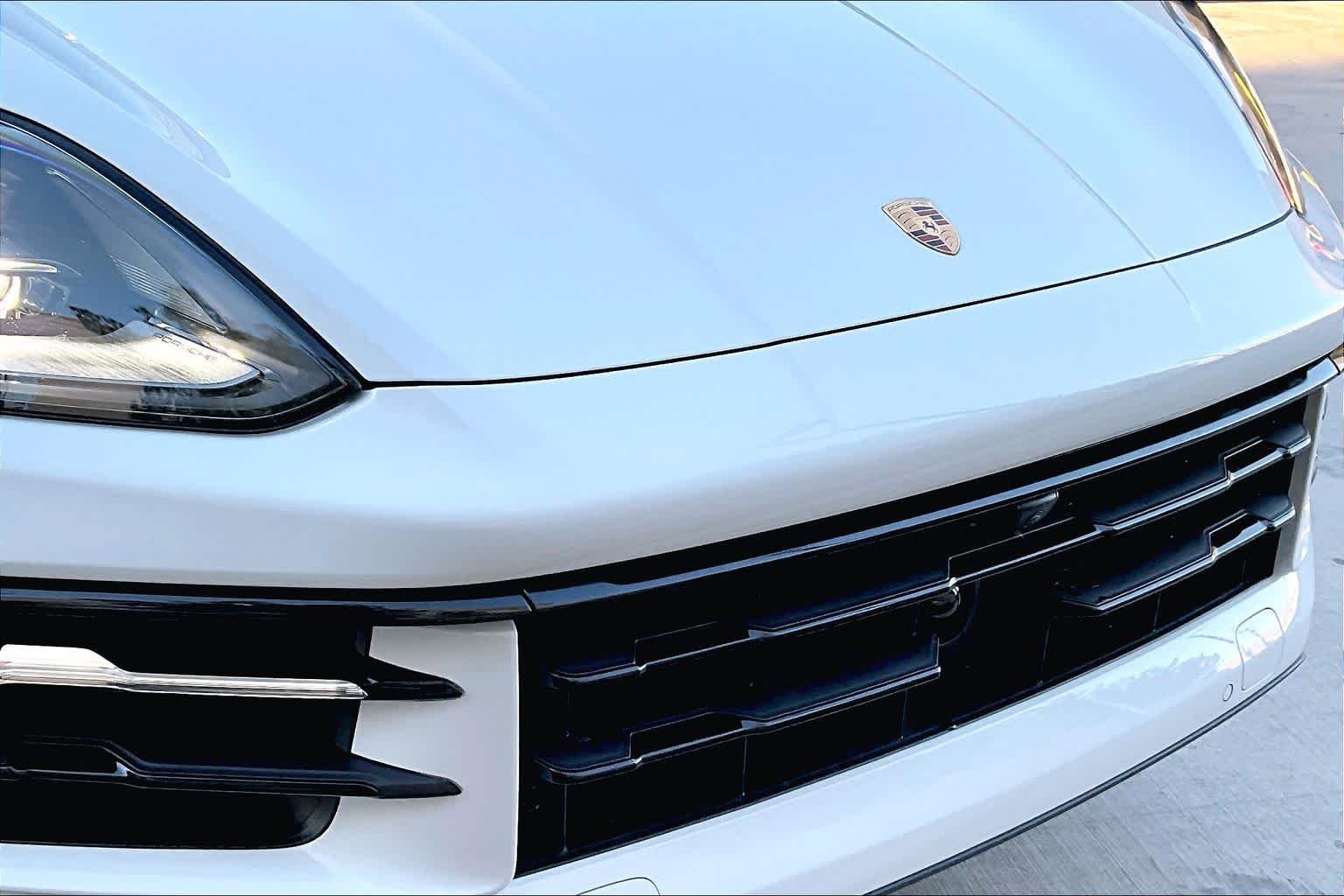 New 2026 White Porsche  image 23