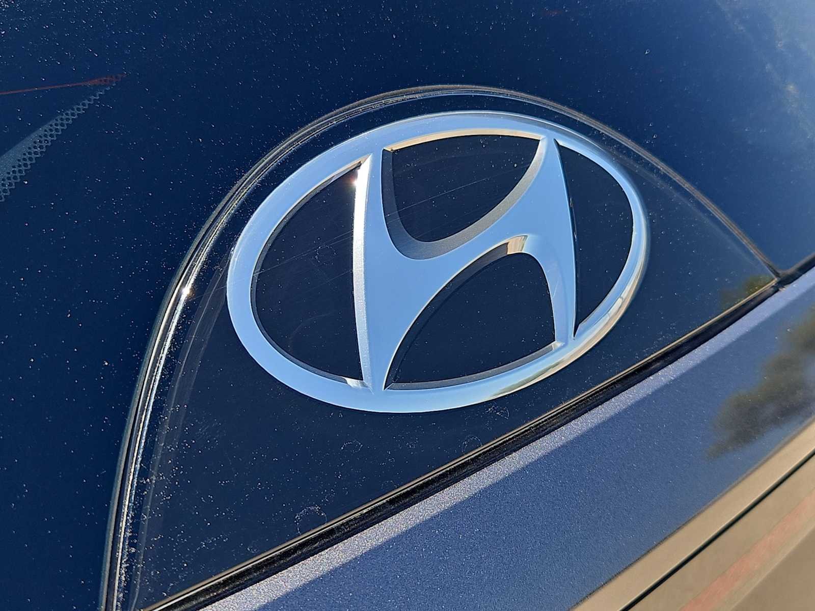 Certified Used 2024 Titan Gray Hyundai SEL image 11