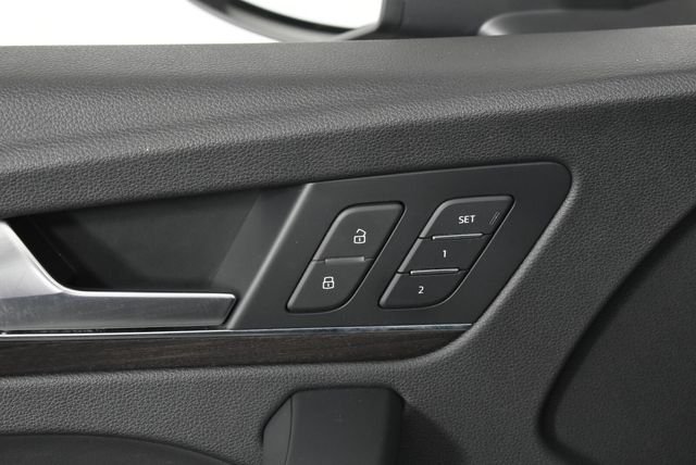 2021 Audi Q5 Premium Plus - Photo 31