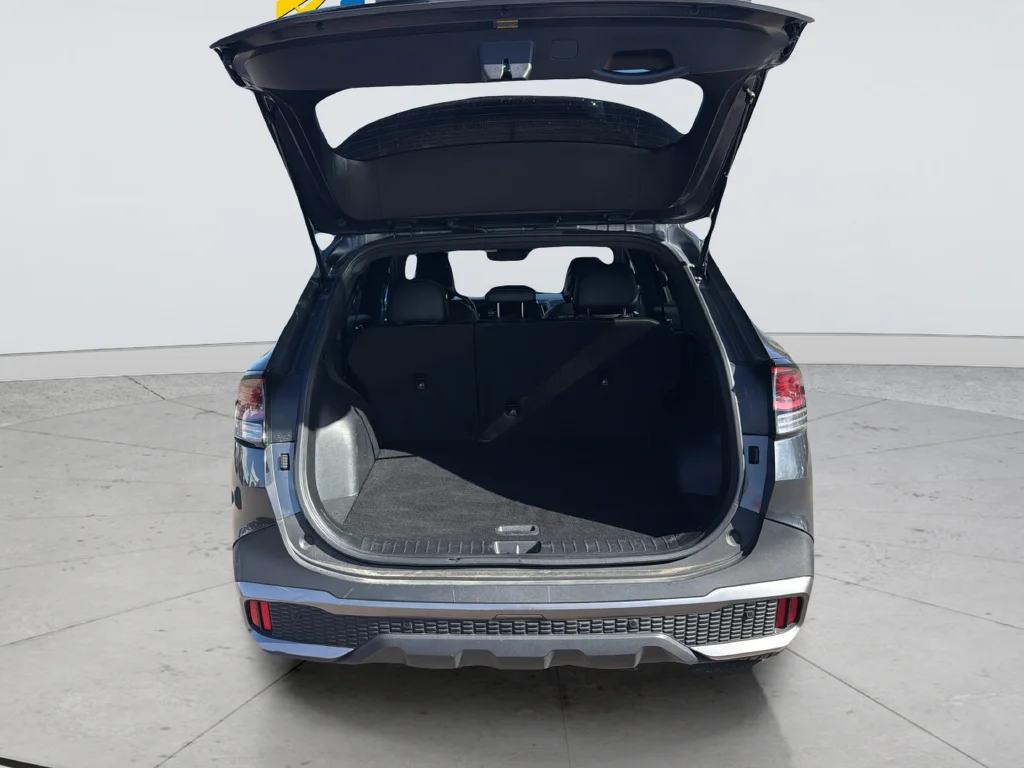 Used 2024 Gray Kia X-Line image 27
