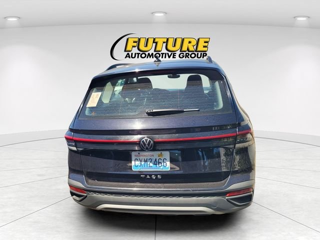 Used 2025 Black Volkswagen 1.5T S image 4