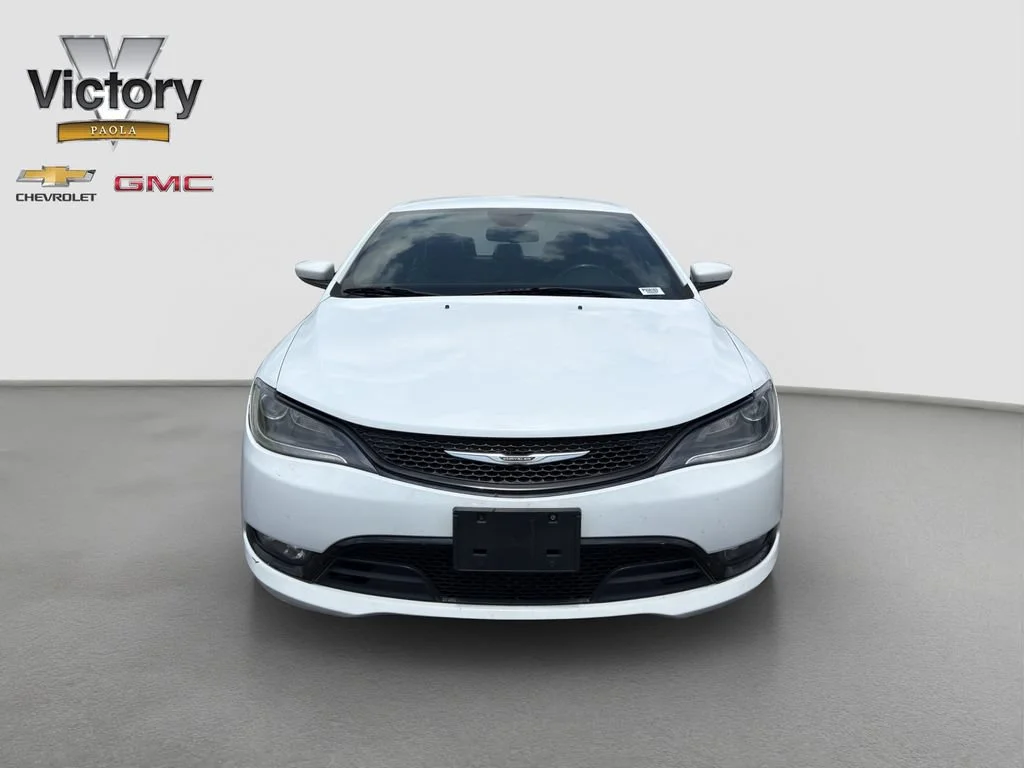 Used 2015 Chrysler 200 S with VIN 1C3CCCBB4FN558163 for sale in Paola, KS