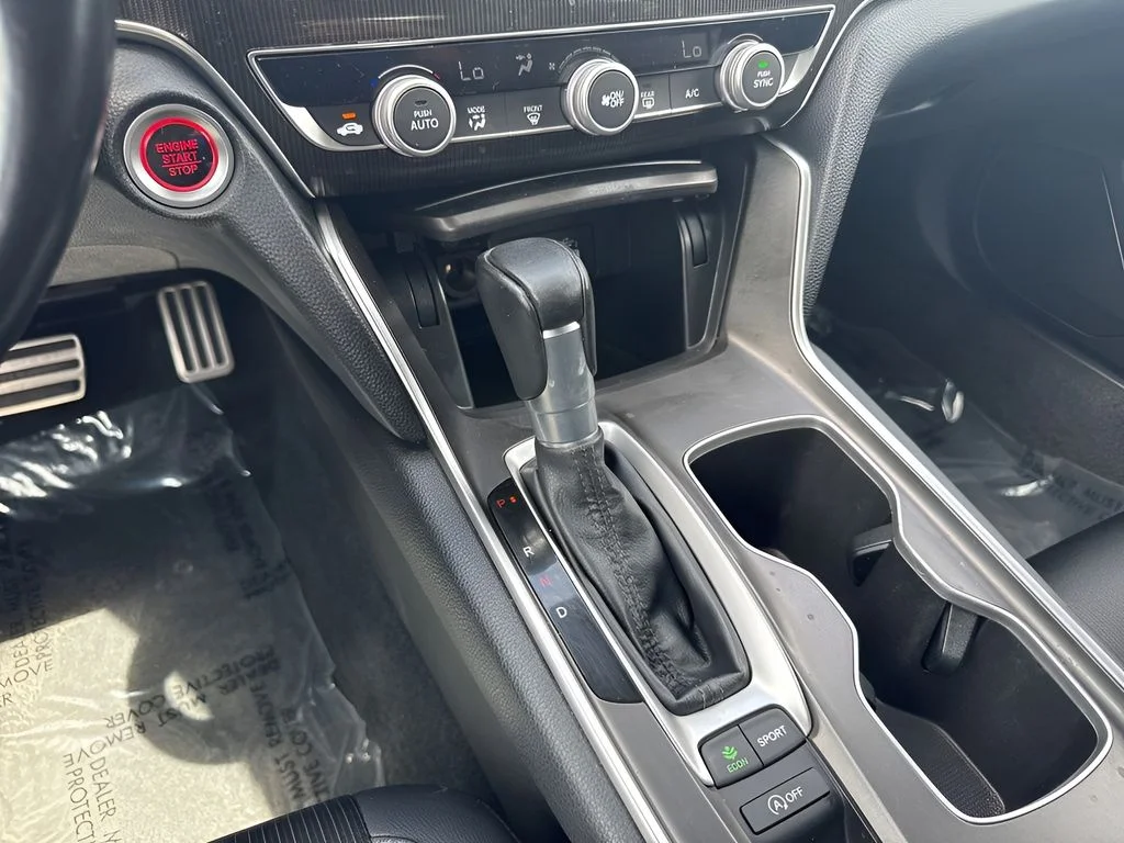 Used 2022 White Honda Sport image 16