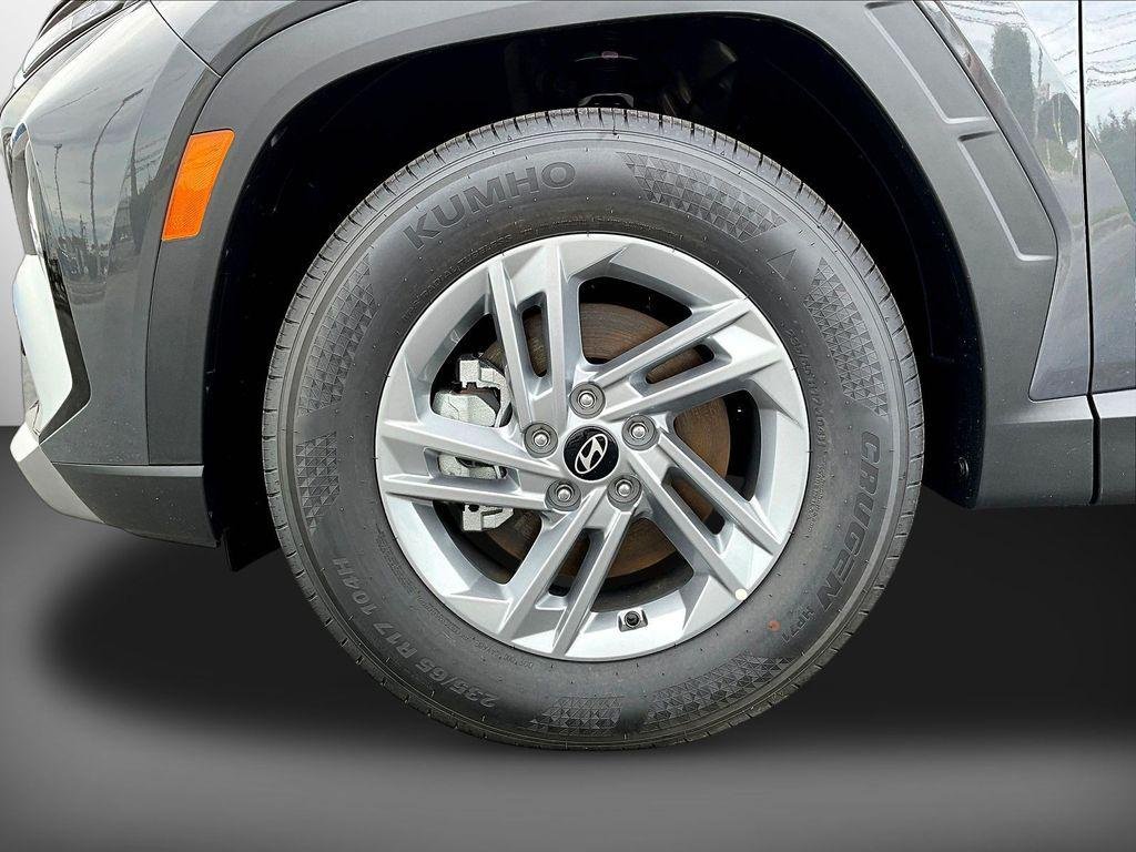 New 2026 Gray Hyundai SE FWD image 26