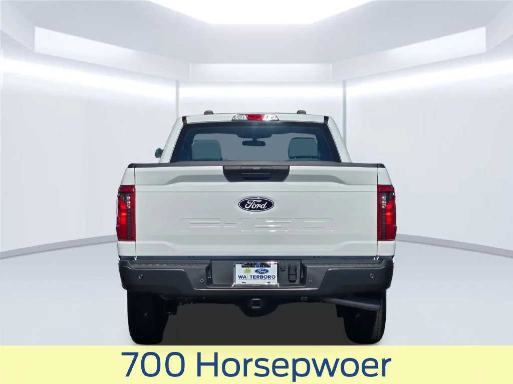 New 2026 White Ford XL image 19