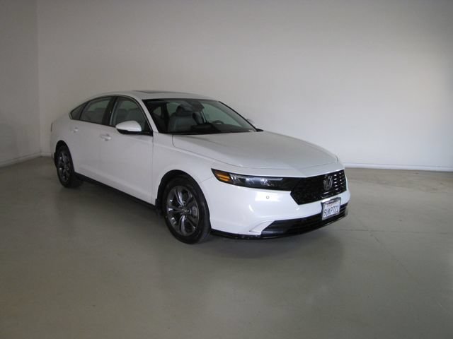 2025 Honda Accord Hybrid EX-L - Photo 34