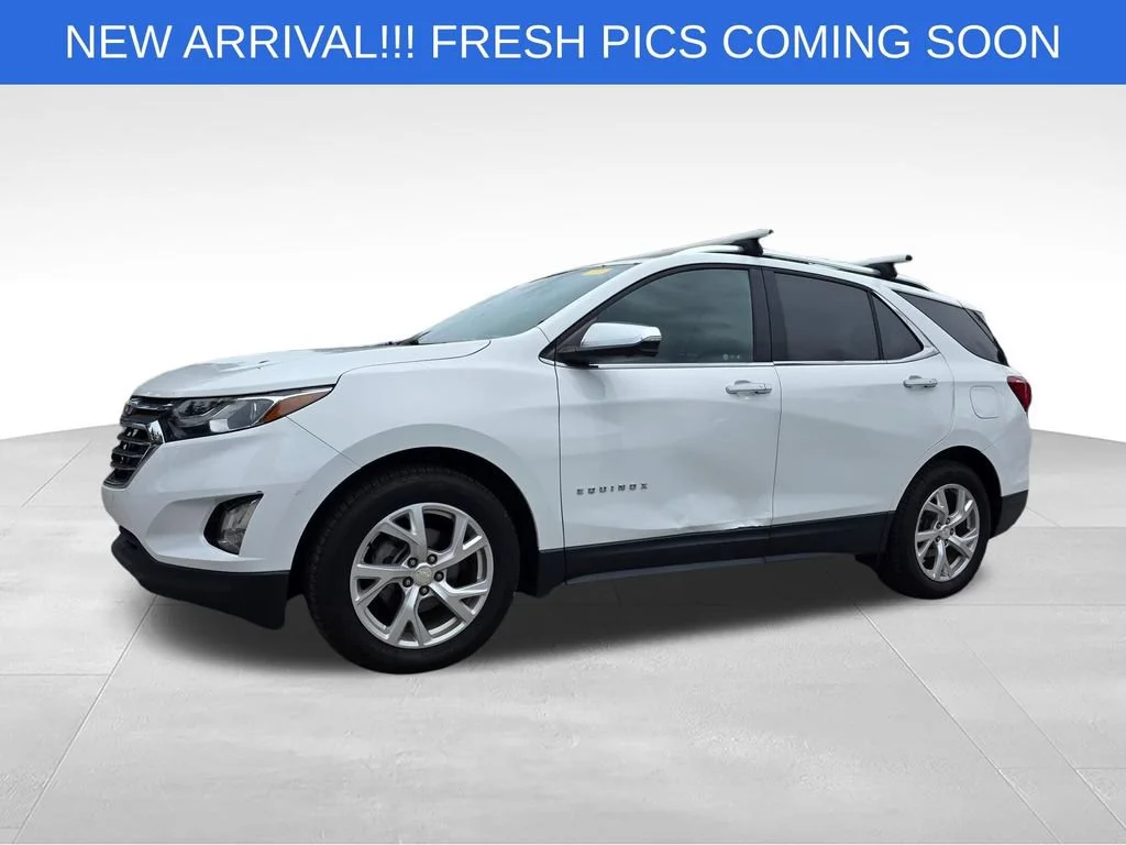 Used 2019 Chevrolet Equinox Premier with VIN 3GNAXNEV4KS676794 for sale in Mount Pleasant, SC