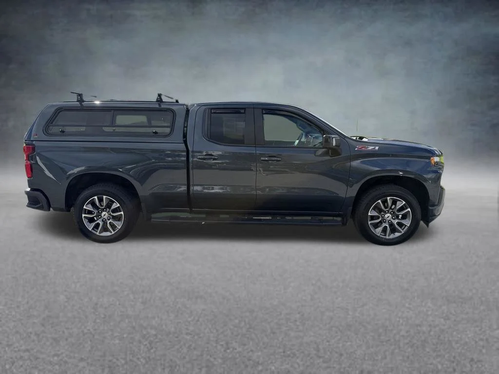 Used 2020 Gray Chevrolet RST image 7