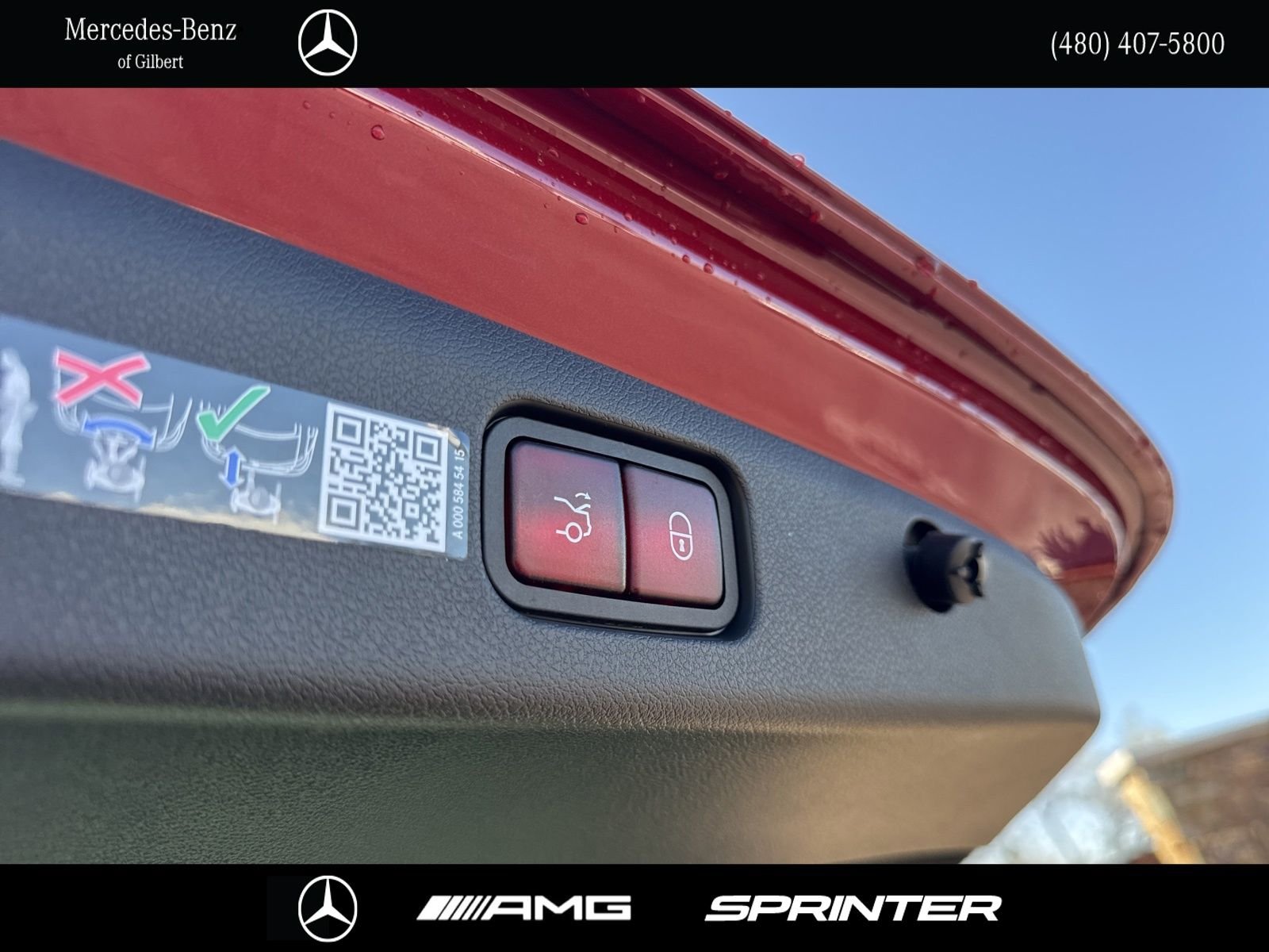 New 2026 MANUFAKTUR Patagonia Red Metallic Mercedes-Benz E 350 image 8