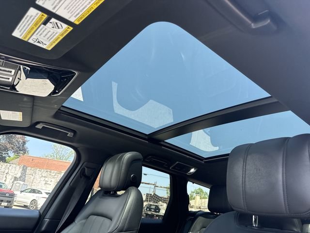 Used 2020 Yulong White Land Rover HSE Dynamic image 21