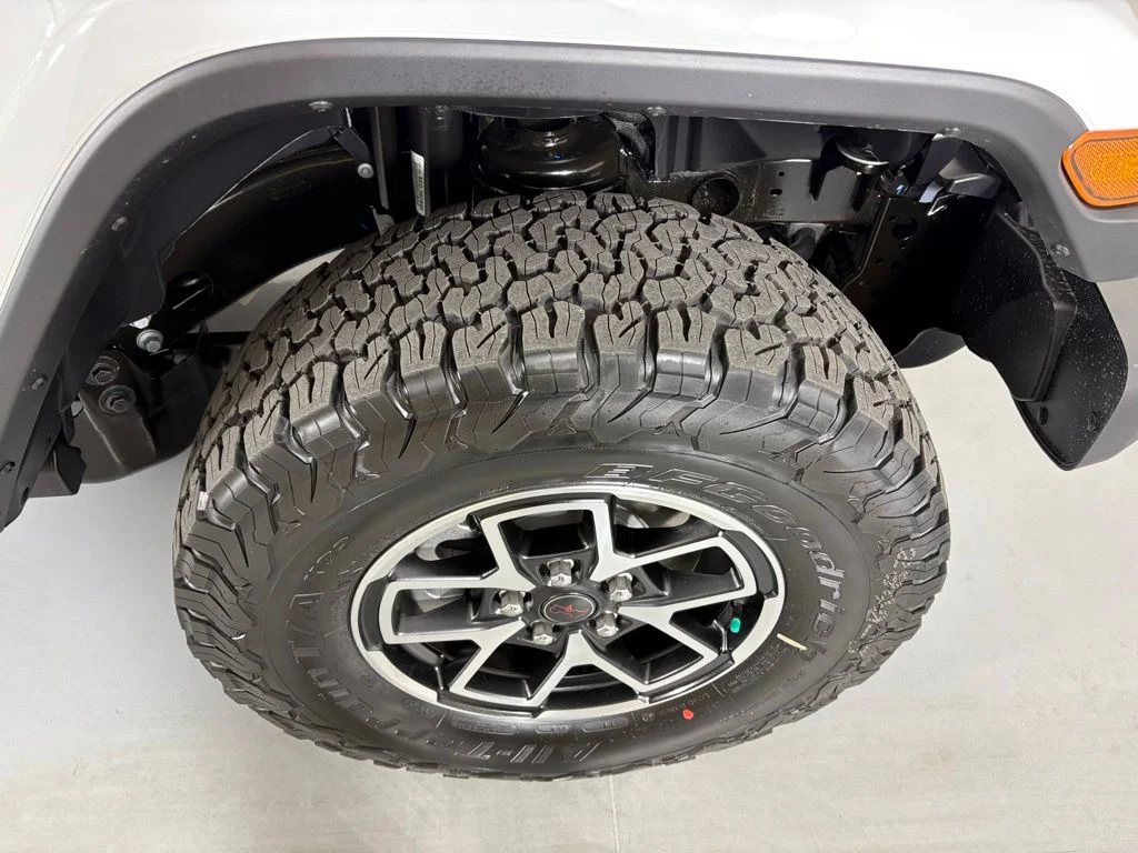 New 2026 White Jeep Rubicon image 11