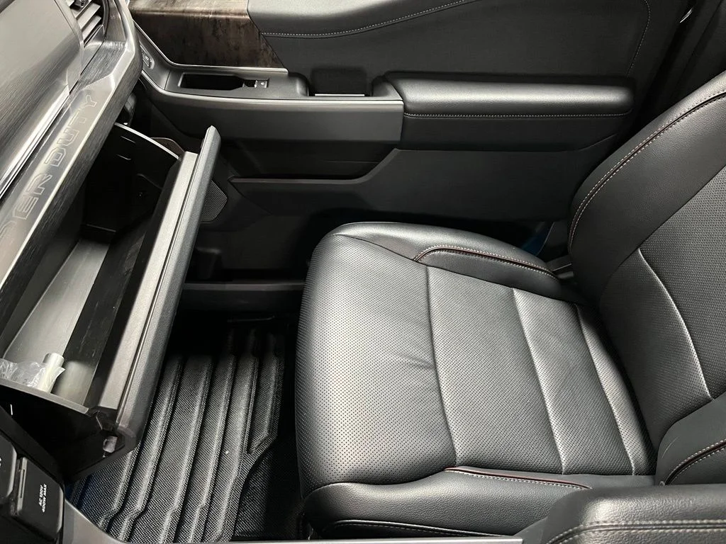Used 2024 Black Ford Lariat image 36