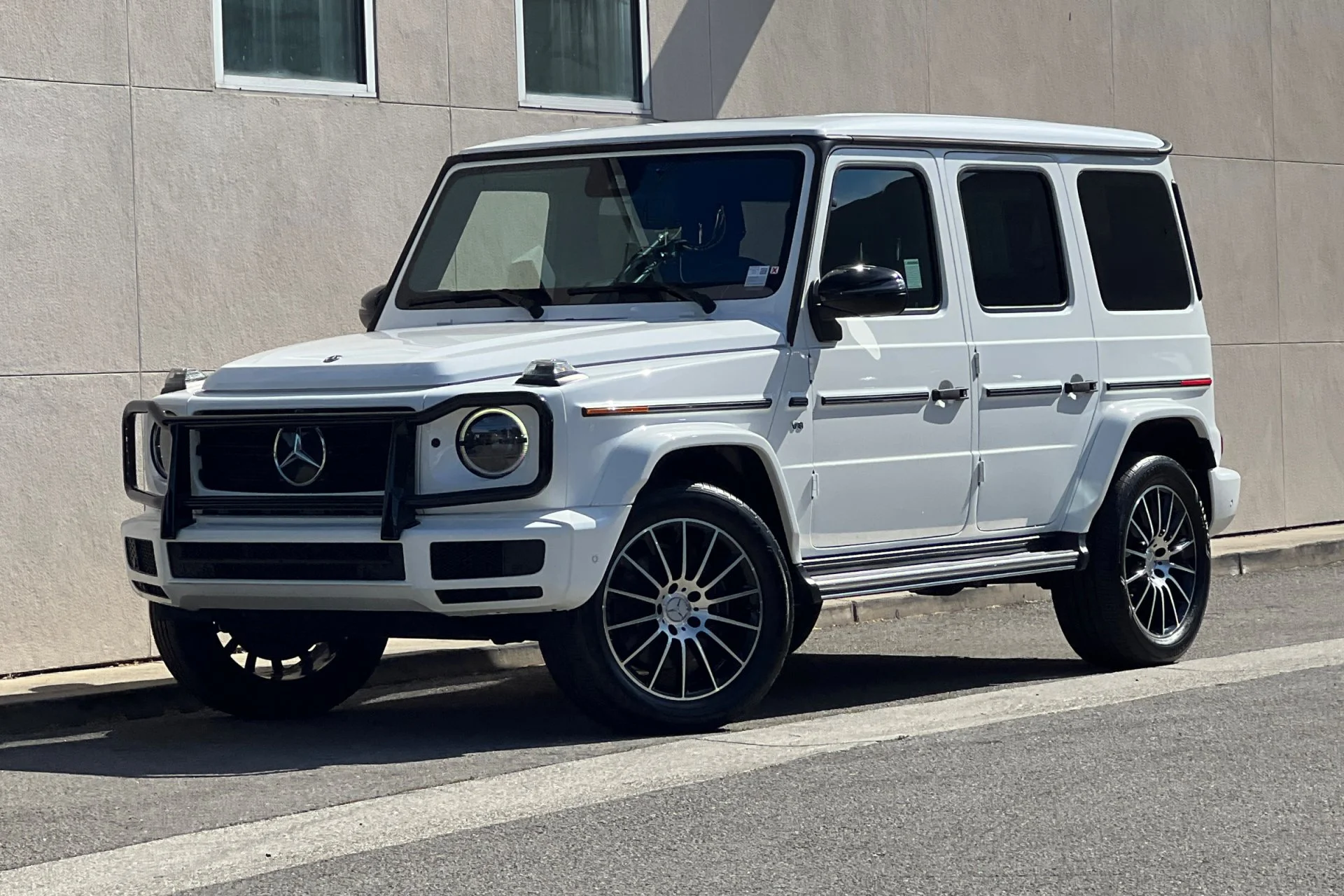 Used 2019 Polar White Mercedes-Benz G 550 4MATIC® SUV image 1