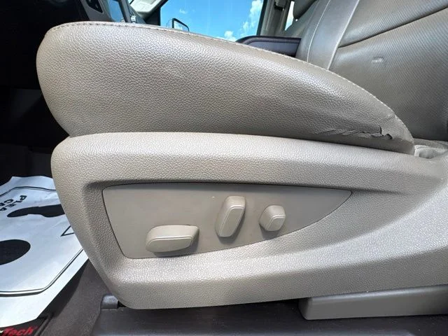 Used 2016 Black GMC SLT image 15