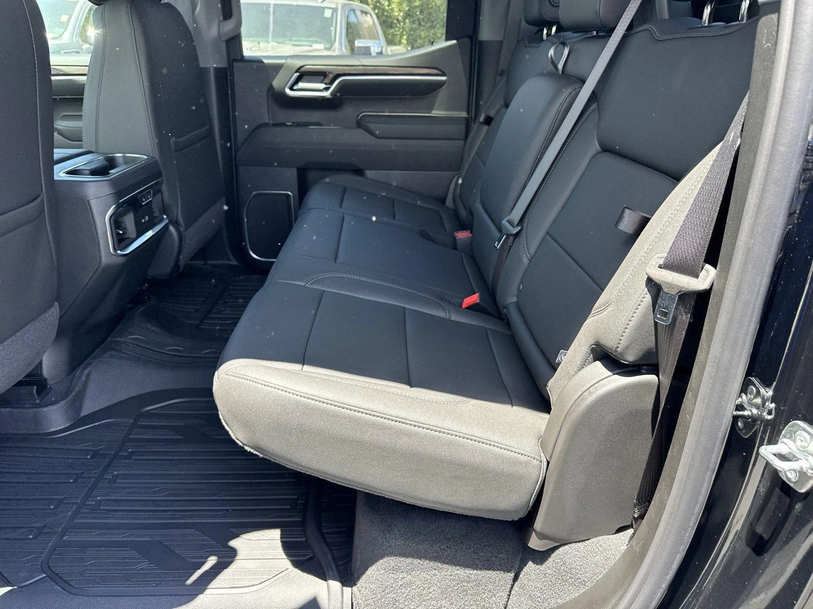 New 2026 Onyx Black GMC SLT image 13