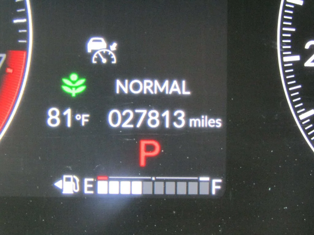 Used 2025 Gray Honda Sport-L image 27