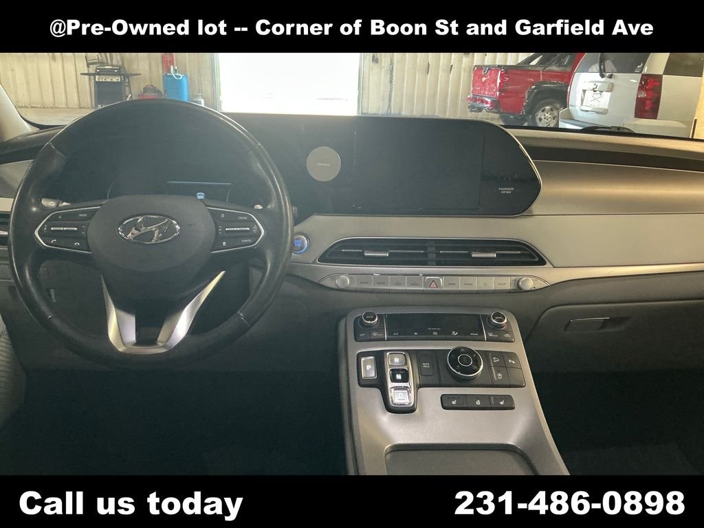 Used 2020 Black Hyundai SEL image 18
