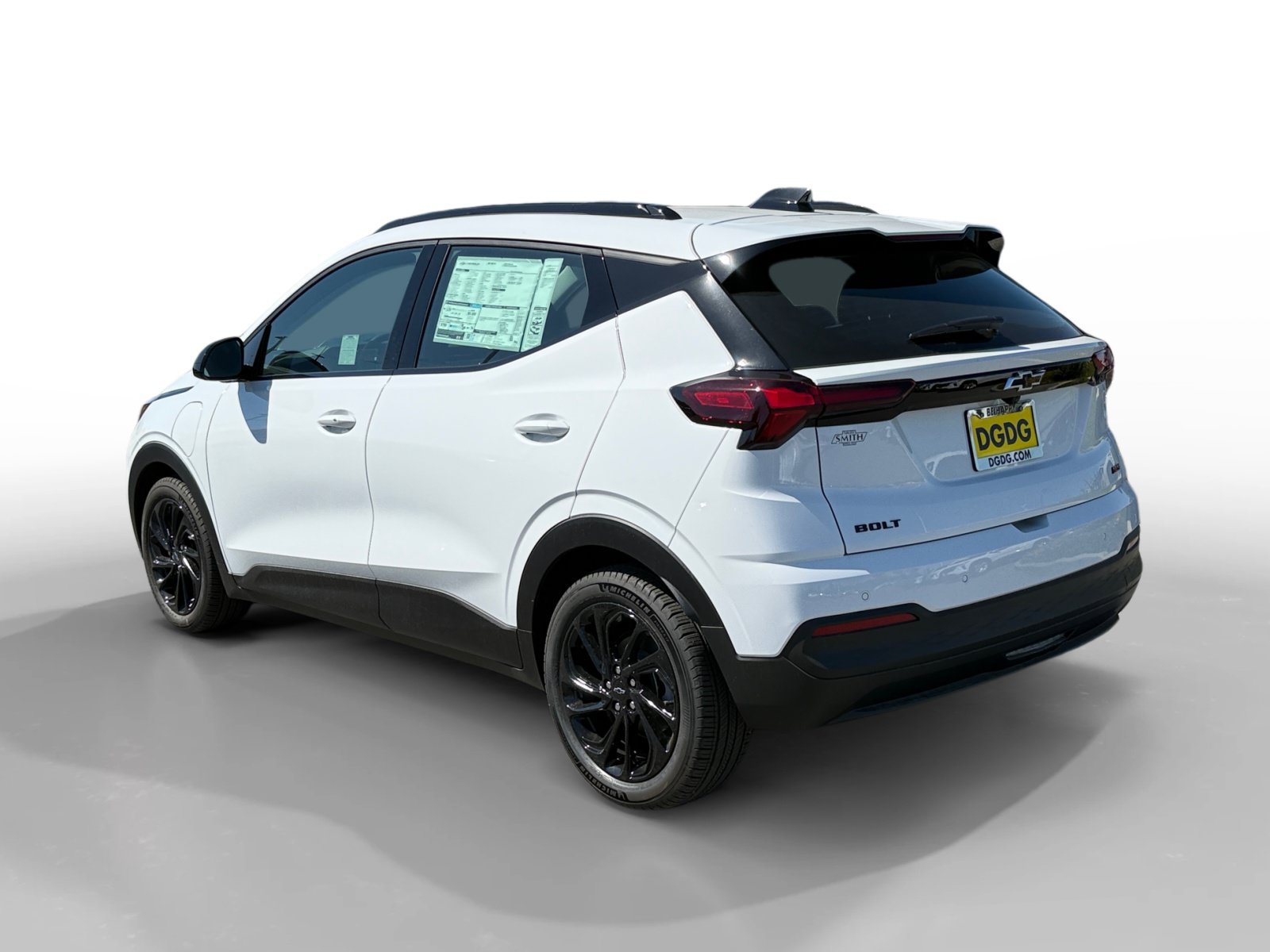 New 2027 Summit White Chevrolet RS image 3