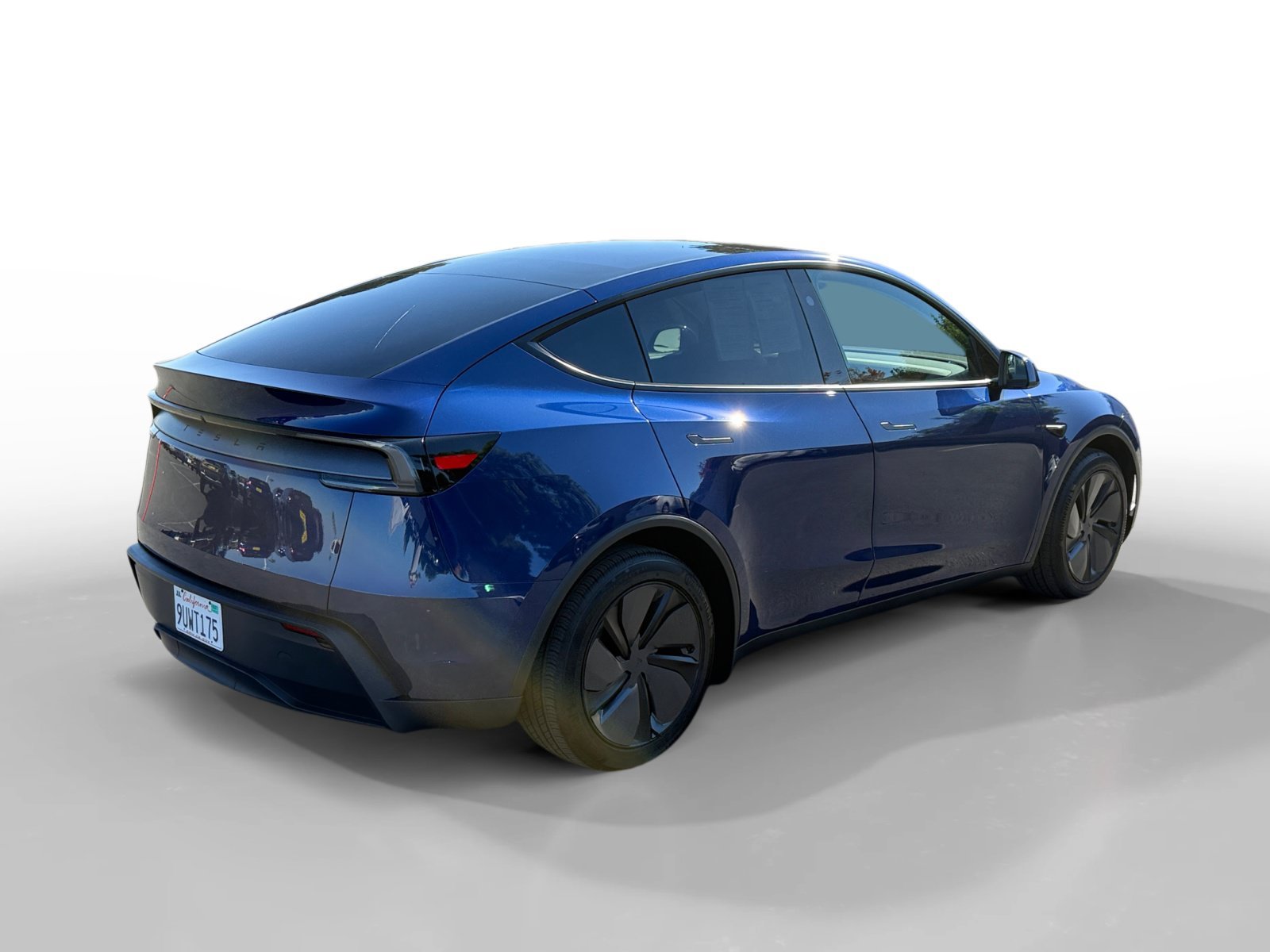 Used 2026 Blue Tesla  image 5