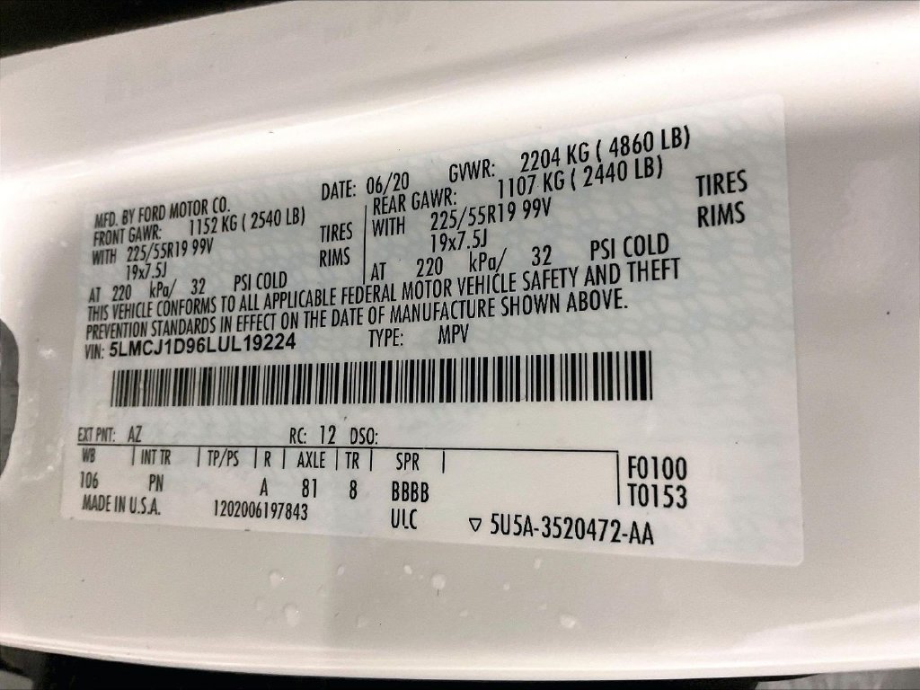 Used 2020 White Lincoln Standard image 36